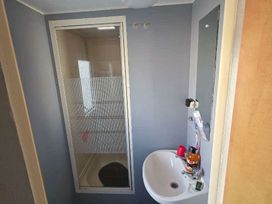 Kingfisher Caravan Park - Holiday Accommodation 22193 - Lincolnshire - 1188536 - thumbnail photo 14
