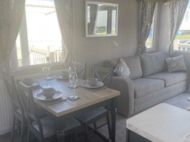 Cleethorpes Beach Holiday Park - Holiday Accommodation 22197 - Lincolnshire - 1188539 - thumbnail photo 6