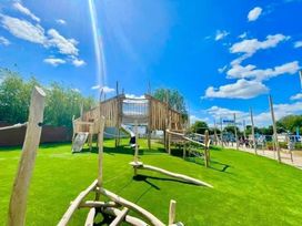 Cleethorpes Beach Holiday Park - Holiday Accommodation 22197 - Lincolnshire - 1188539 - thumbnail photo 13