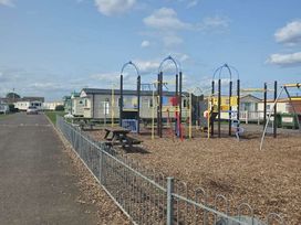 Coastfield Holiday Village - Holiday Accommodation 22201 - Lincolnshire - 1188542 - thumbnail photo 9
