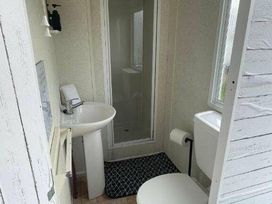 St Osyth Holiday Village - Holiday Accommodation 22203 - Suffolk & Essex - 1188544 - thumbnail photo 6