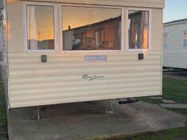 St Osyth Holiday Village - Holiday Accommodation 22203 - Suffolk & Essex - 1188544 - thumbnail photo 7