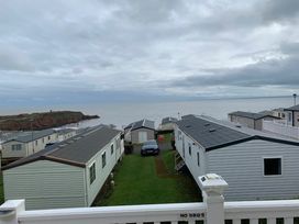 Devon Cliffs Holiday Park - Holiday Accommodation 22207 - Devon - 1188548 - thumbnail photo 6