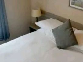 Devon Cliffs Holiday Park - Holiday Accommodation 22207 - Devon - 1188548 - thumbnail photo 16