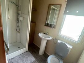 Abbeyford Holiday Park - Holiday Accommodation 22218 - North Wales - 1188557 - thumbnail photo 8