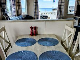 Ladram Bay Holiday Park - Holiday Accommodation 22219 - Devon - 1188558 - thumbnail photo 6