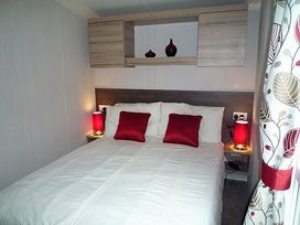 St Andrews Holiday Park - Holiday Accommodation 2222 - Scottish Lowlands - 1188559 - thumbnail photo 5