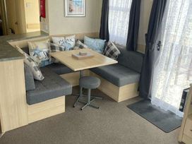 Coastfield Holiday Village - Holiday Accommodation 22221 - Lincolnshire - 1188561 - thumbnail photo 7