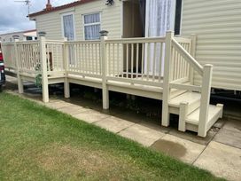 Coastfield Holiday Village - Holiday Accommodation 22221 - Lincolnshire - 1188561 - thumbnail photo 12