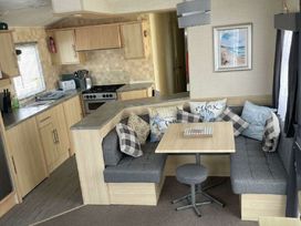 Coastfield Holiday Village - Holiday Accommodation 22221 - Lincolnshire - 1188561 - thumbnail photo 14