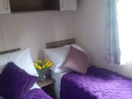 Newhaven Holiday Park - Holiday Accommodation 22222 - Peak District & Derbyshire - 1188562 - thumbnail photo 7