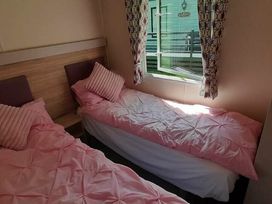 Riverside Leisure Park - Holiday Accommodation 22223 - Scottish Lowlands - 1188563 - thumbnail photo 13