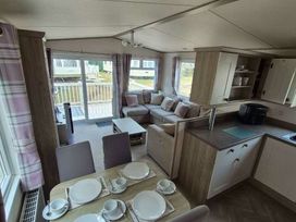 Butlins Skegness - Holiday Accommodation 22225 - Lincolnshire - 1188565 - thumbnail photo 5