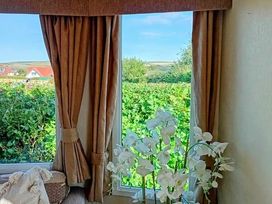 Runswick Bay Caravan Park - Holiday Accommodation 22228 - North Yorkshire (incl. Whitby) - 1188568 - thumbnail photo 4