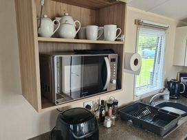 Port Haverigg Holiday Village - Holiday Accommodation 22232 - Lake District - 1188571 - thumbnail photo 12