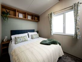 Kiln Park Holiday Park - Holiday Accommodation 22236 - South Wales - 1188573 - thumbnail photo 2