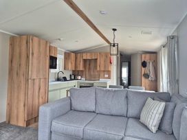 Kiln Park Holiday Park - Holiday Accommodation 22236 - South Wales - 1188573 - thumbnail photo 6