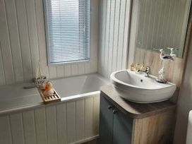 Grange Leisure Park - Holiday Accommodation 22242 - Lincolnshire - 1188578 - thumbnail photo 17
