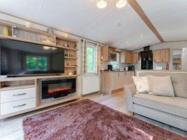 Kelling Heath Holiday Park - Holiday Accommodation 22244 - Norfolk - 1188580 - thumbnail photo 2