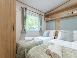 Kelling Heath Holiday Park - Holiday Accommodation 22244 - Norfolk - 1188580 - thumbnail photo 9