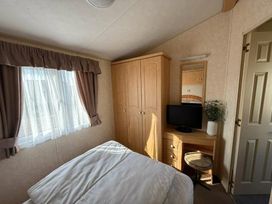 Kingfisher Caravan Park - Holiday Accommodation 22247 - Lincolnshire - 1188583 - thumbnail photo 14