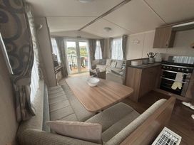 Clarach Bay Holiday Village - Holiday Accommodation 22248 - Mid Wales - 1188584 - thumbnail photo 7