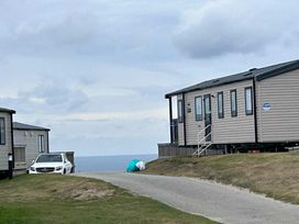 Perran Sands - Holiday Accommodation 22266 - Cornwall - 1188597 - thumbnail photo 4