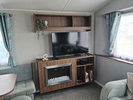 Perran Sands - Holiday Accommodation 22266 - Cornwall - 1188597 - thumbnail photo 9