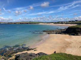 Harlyn Sands - Holiday Accommodation 22268 - Cornwall - 1188598 - thumbnail photo 6