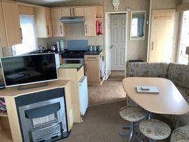 Newlands (private land) - Holiday Accommodation 22269 - North Yorkshire (incl. Whitby) - 1188599 - thumbnail photo 9