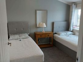 Lyons Robin Hood - Holiday Accommodation 22273 - North Wales - 1188603 - thumbnail photo 6