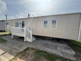 Presthaven Beach Resort - Holiday Accommodation 22279 - North Wales - 1188607 - thumbnail photo 10