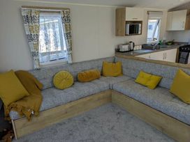 Golden Sands Kinmel Bay - Holiday Accommodation 22282 - North Wales - 1188610 - thumbnail photo 3