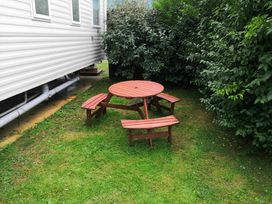 West Sands - Holiday Accommodation 22300 - Hampshire - 1188620 - thumbnail photo 7