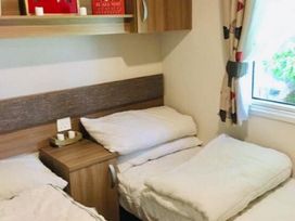 Hafan y Mor Haven - Holiday Accommodation 22302 - North Wales - 1188621 - thumbnail photo 3