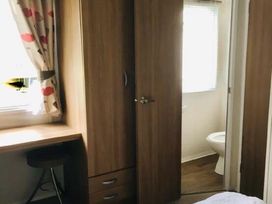Hafan y Mor Haven - Holiday Accommodation 22302 - North Wales - 1188621 - thumbnail photo 6