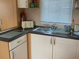 Brynowen Holiday Park - Holiday Accommodation 22306 - Mid Wales - 1188625 - thumbnail photo 7