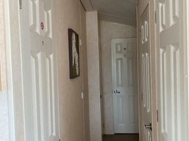 Brynowen Holiday Park - Holiday Accommodation 22306 - Mid Wales - 1188625 - thumbnail photo 9