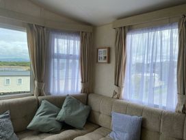 Brynowen Holiday Park - Holiday Accommodation 22306 - Mid Wales - 1188625 - thumbnail photo 12