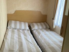 Brynowen Holiday Park - Holiday Accommodation 22306 - Mid Wales - 1188625 - thumbnail photo 15