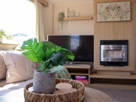 Whitehouse Leisure Park - Holiday Accommodation 22307 - North Wales - 1188626 - thumbnail photo 4