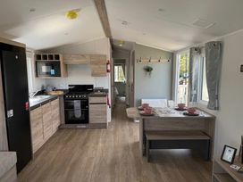 Blue Dolphin Holiday Park - Holiday Accommodation 22311 - North Yorkshire (incl. Whitby) - 1188630 - thumbnail photo 2