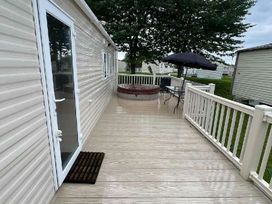 Tattershall Lakes Country Park - Holiday Accommodation 22321 - Lincolnshire - 1188638 - thumbnail photo 1