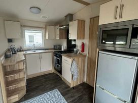 Tattershall Lakes Country Park - Holiday Accommodation 22321 - Lincolnshire - 1188638 - thumbnail photo 2