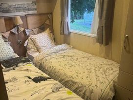 Ty Mawr Holiday Park - Holiday Accommodation 22323 - North Wales - 1188640 - thumbnail photo 6