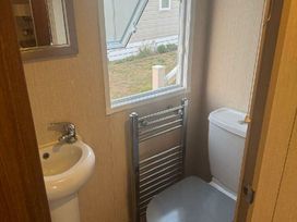 Ty Mawr Holiday Park - Holiday Accommodation 22323 - North Wales - 1188640 - thumbnail photo 9