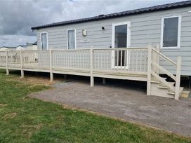 Sand Le Mere Holiday Village - Holiday Accommodation 22324 - North Yorkshire (incl. Whitby) - 1188641 - thumbnail photo 12