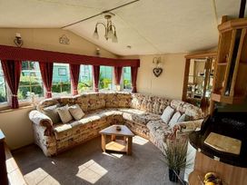 Woodlands Holiday Park - Holiday Accommodation 22325 - Mid Wales - 1188642 - thumbnail photo 2