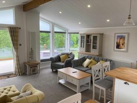 White Acres Holiday Park - Holiday Accommodation 22327 - Cornwall - 1188644 - thumbnail photo 12