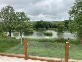White Acres Holiday Park - Holiday Accommodation 22327 - Cornwall - 1188644 - thumbnail photo 17